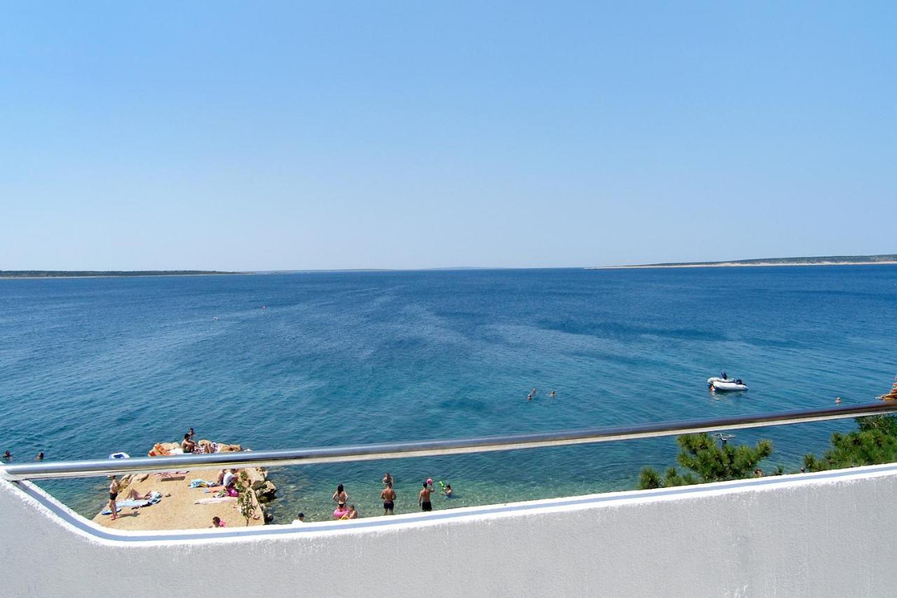 Apartments By The Sea Mandre, Pag - 4093 Kolan Exterior photo